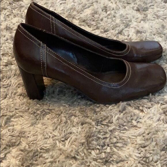 Gianni Bini heels  - Picture 1 of 4